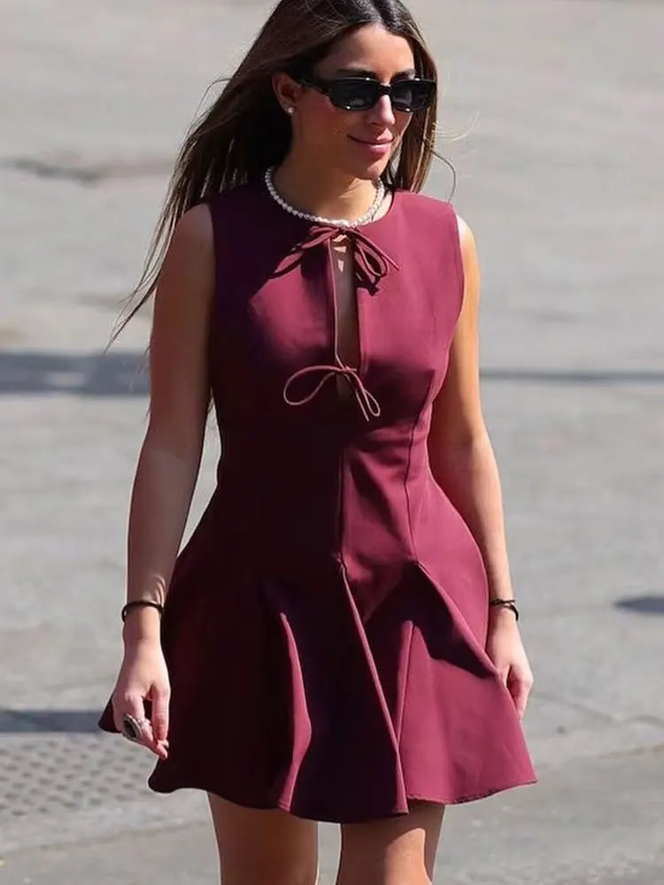 HH Female Elegant Mini Dresses For 2025 Spring Round Neck Wavy Wide Hem Bow Decorated Sleeveless Solid Vintage Trendy Dress